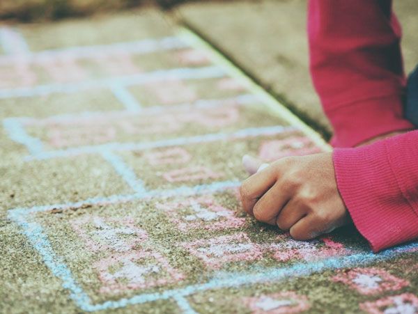 ¿Cómo enseñamos a los niños y niñas a protegerse?